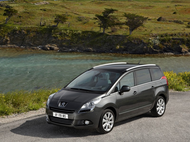 Выкуп авто Peugeot 5008 в Москве