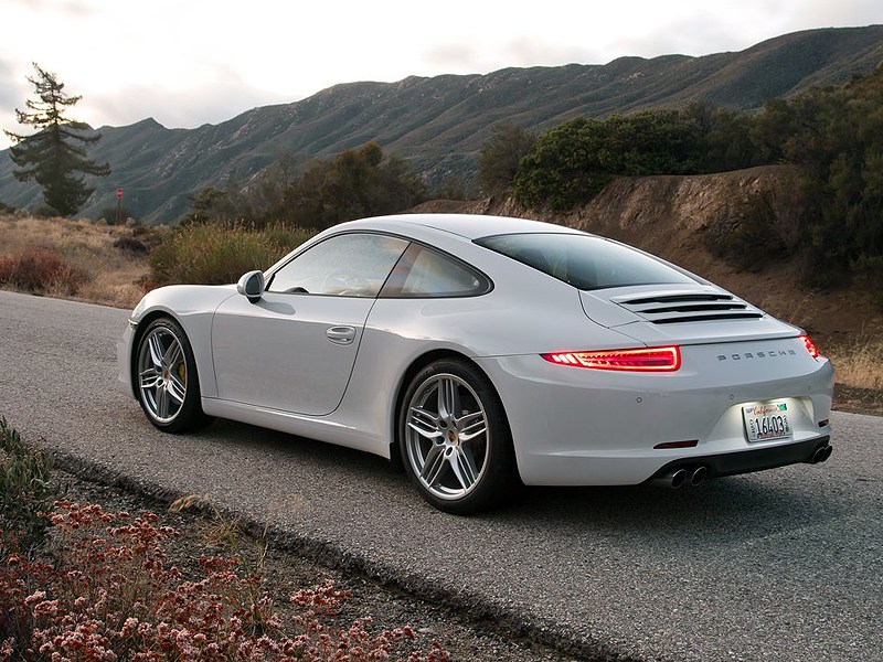 Автовыкуп Porsche 911 Carrera в Москве