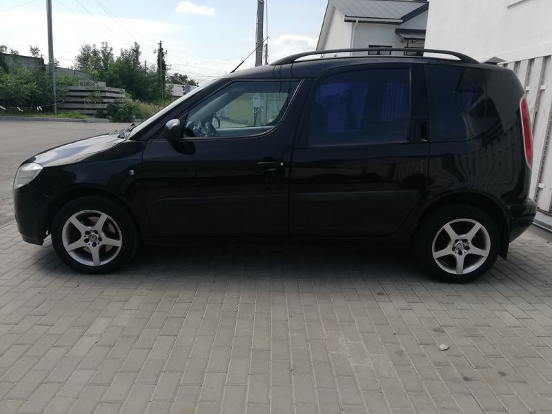 Автовыкуп Skoda Roomster в Москве